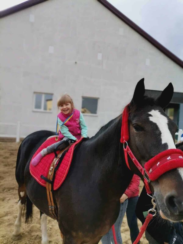 Polina Babakova - Image 5
